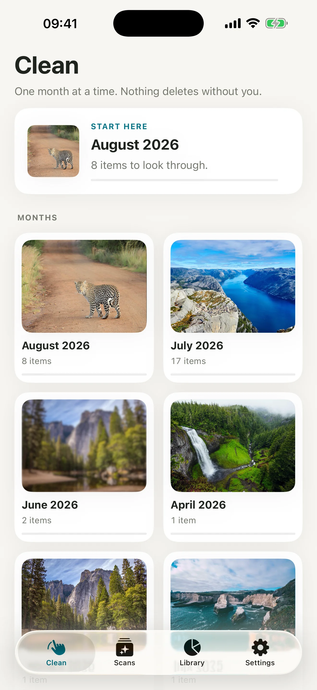Lighten screenshot — clean, one month at a time